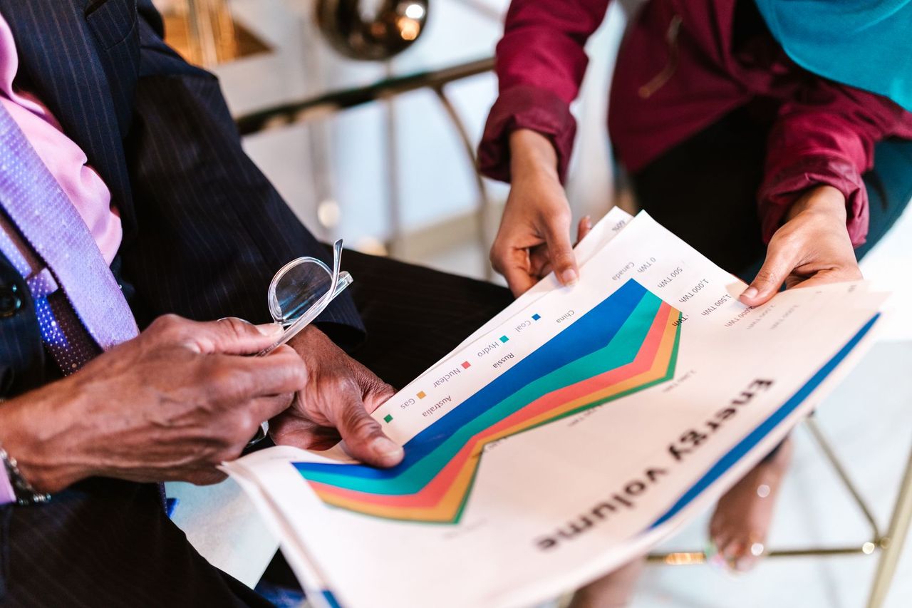 How To Analyze Competitor Emails For Actionable Insights