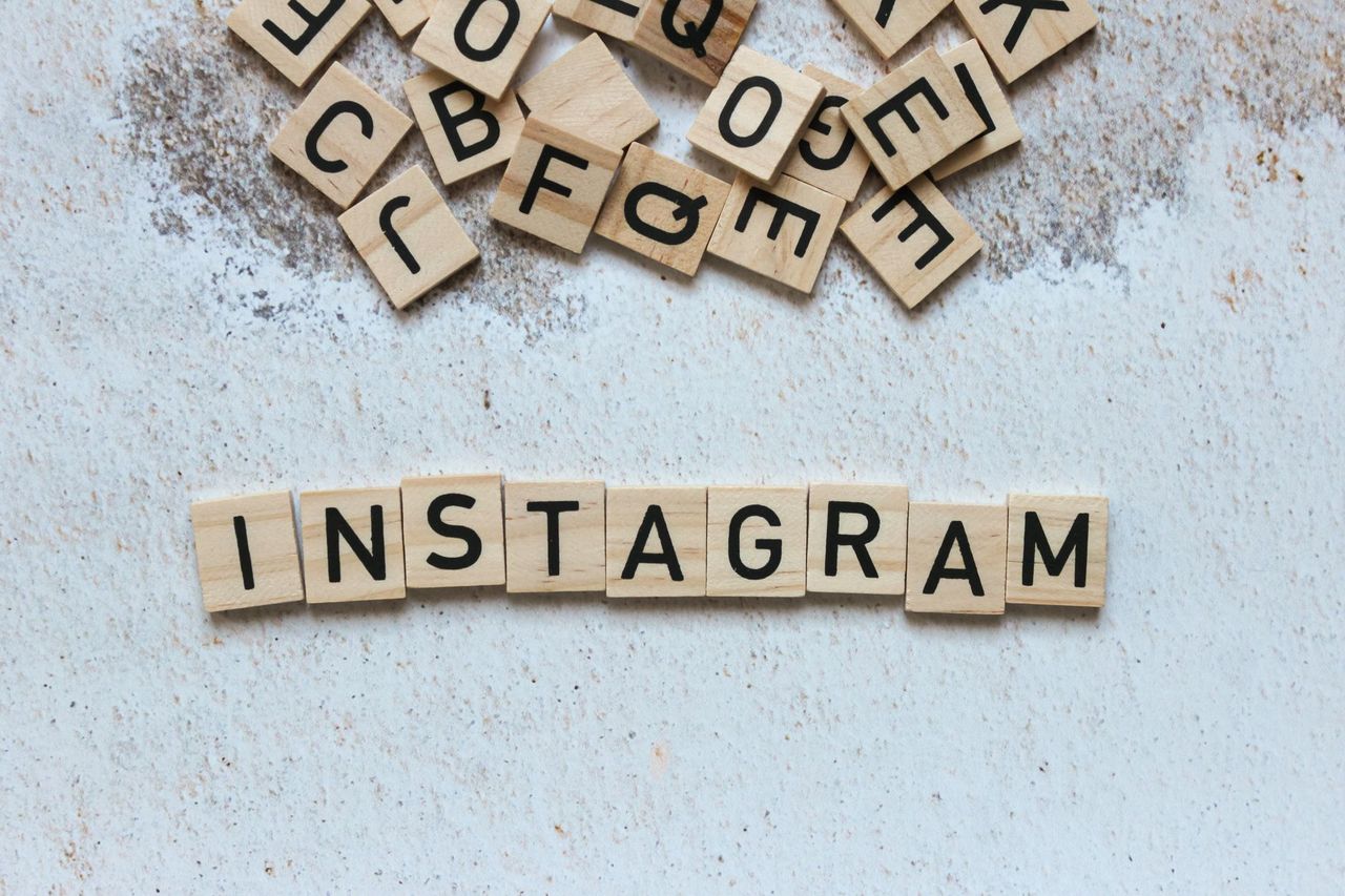 How to find competitors on instagram