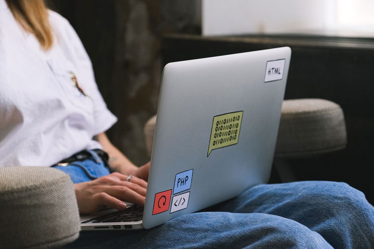 How to hire remote developers that stay