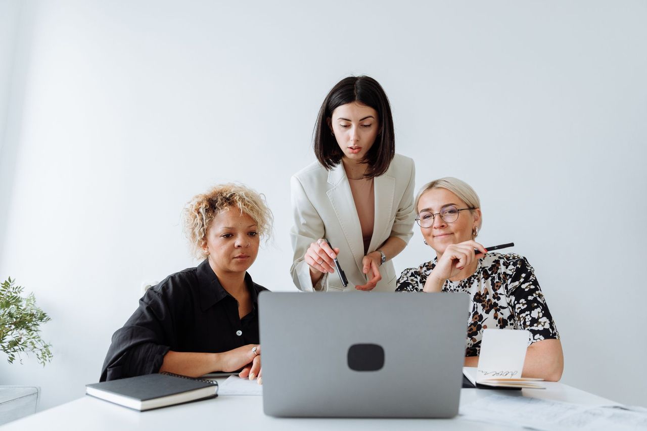 Turning Influencer Reach Into Qualified Leads
