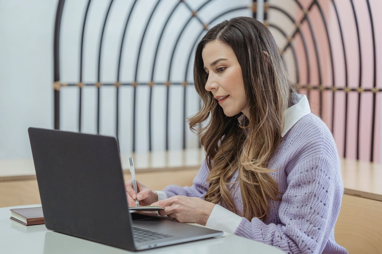 Prospecting Tactics That Remote SDRs Can Own