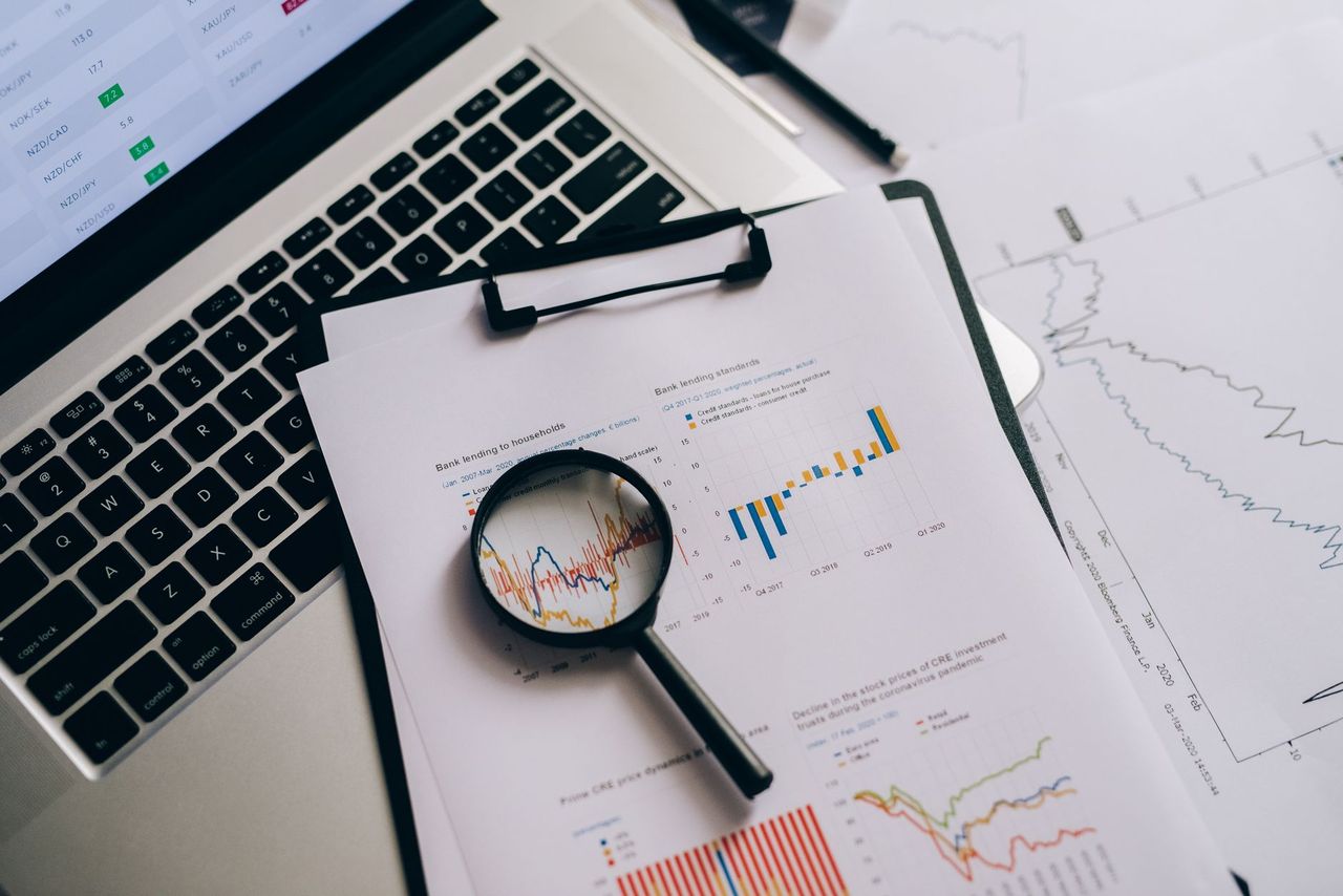 Comparing Cost Structures: Outstaffing vs Full Time