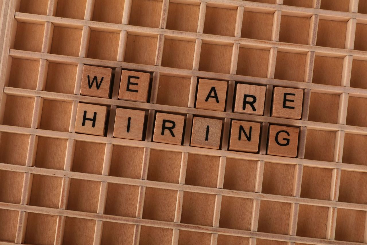 Outstaffing vs hiring full time